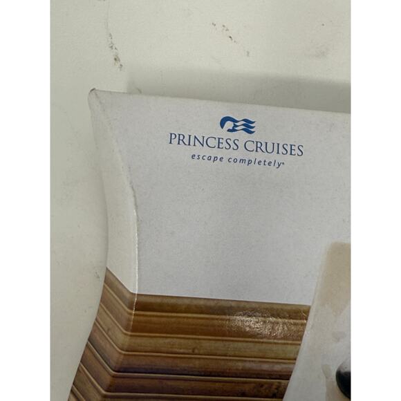 Princess Cruises Toiletry Set Of 7 Room Spray Sizzle Mitt Lip Balm Eye Gel Mask - Picture 9 of 16